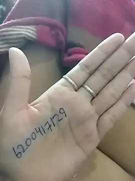 JassiKumari02 online show from 8, 4, 2026