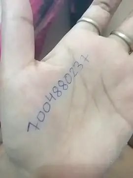 JassiKumari02 online show from 11, 4, 2026