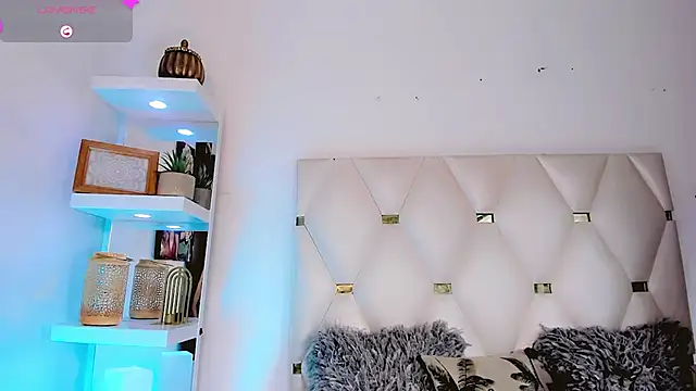  IsabellaRousse online show from 10, 2, 2026