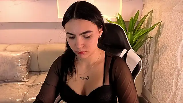 scarlett smith tp online show from 16, 12, 2025