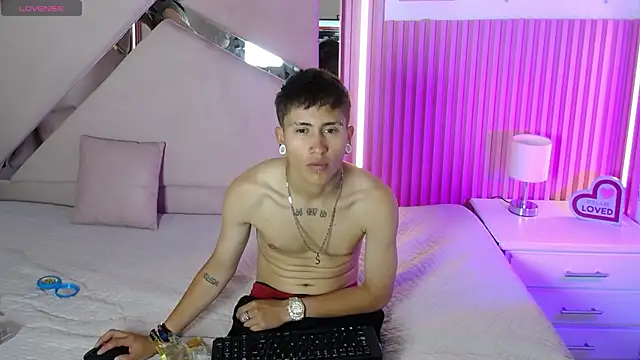 oblivionlove online show from 4, 10, 2025