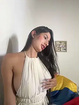 Julieta Duque online show from 19, 6, 2026