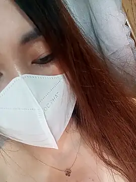 Snapshot of zuzuuLy chatting on 25, 10, 2025 zuzuuLy online show from 25, 10, 2025