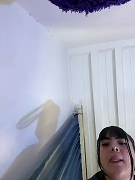 Snapshot of _amelie- chatting on 28, 2, 2026 amelie- online show from 28, 2, 2026