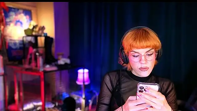 tacodeluxxxe online show from 21, 7, 2026