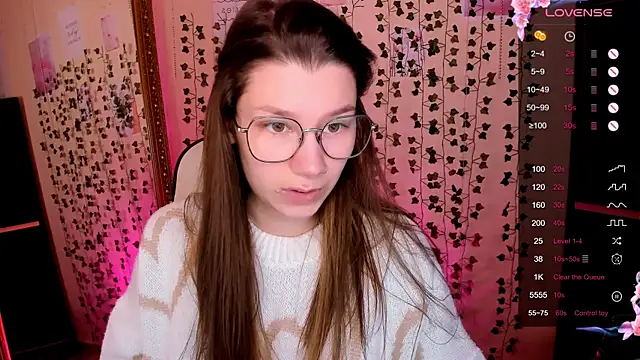 LinaBlossom  online show from 1, 3, 2026