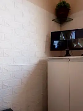 Crislove22 online show from 27, 10, 2025