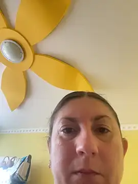 Snapshot of oksana1990 chatting on 1, 10, 2025 oksana1990 online show from 1, 10, 2025