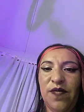 Alisson Stonee online show from 25, 7, 2026