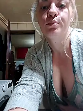 Mommygetnaughty online show from 25, 10, 2025