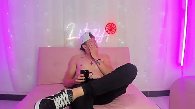 Pink1  online show from 8, 10, 2025