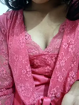 anayahotty online show from 6, 10, 2025