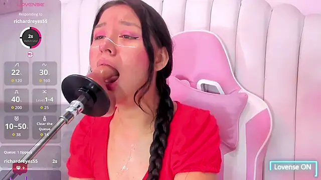 mia celezte online show from 8, 11, 2025