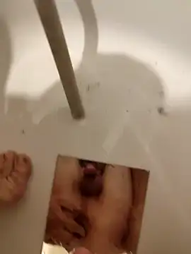 Snapshot of Kityyyyyyyyy chatting on 16, 11, 2025 Kityyyyyyyyy online show from 16, 11, 2025