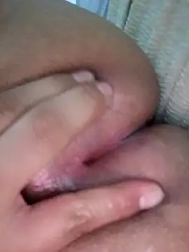 Snapshot of chikosexiii chatting on 21, 11, 2025 chikosexiii online show from 21, 11, 2025