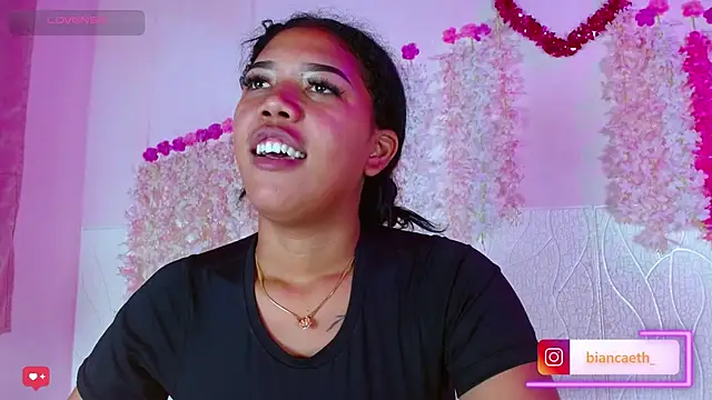 Snapshot of Bianca_Ethan chatting on 13, 6, 2026 Bianca Ethan online show from 13, 6, 2026