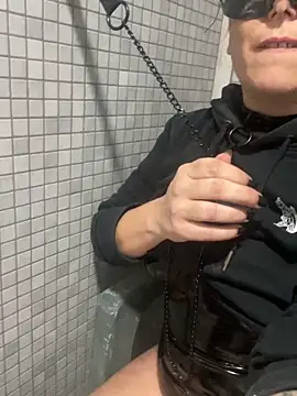 Reine du Vice84 online show from 8, 11, 2025