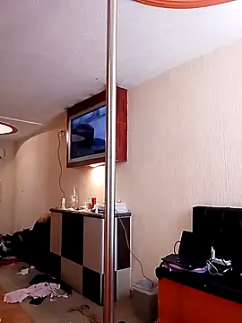 transreyna online show from 18, 3, 2025