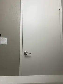 Snapshot of Zellyzelly2100 chatting on 15, 11, 2025 Zellyzelly2100 online show from 15, 11, 2025