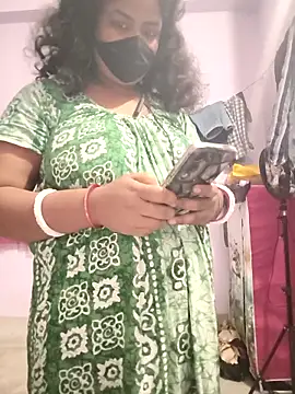 Snapshot of Deborbhavi222 chatting on 5, 4, 2026 Deborbhavi222 online show from 5, 4, 2026