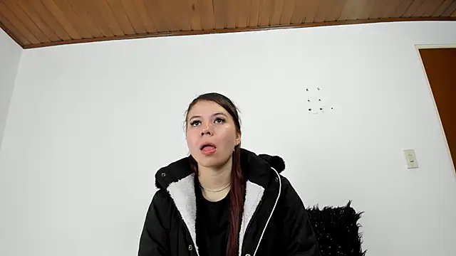 Valen tina online show from 17, 10, 2025