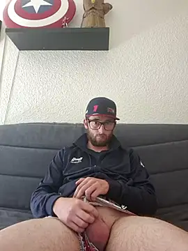 Snapshot of nymphomaniecouple chatting on 15, 4, 2026 nymphomaniecouple online show from 15, 4, 2026