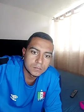 Snapshot of Carlandelli1 chatting on 27, 6, 2026 Carlandelli1 online show from 27, 6, 2026