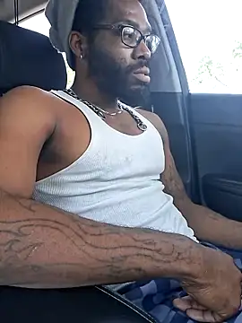 214KingLonggg online show from 13, 4, 2026