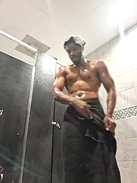 214KingLonggg online show from 15, 4, 2026