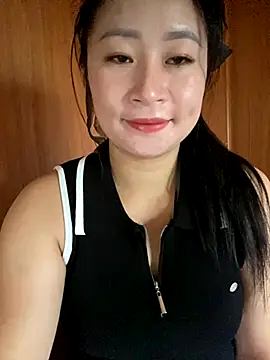 violet-00 online show from 19, 10, 2025