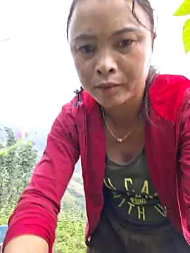 xuxulovezz online show from 3, 10, 2025