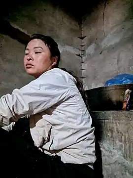 xuxulovezz online show from 12, 2, 2026