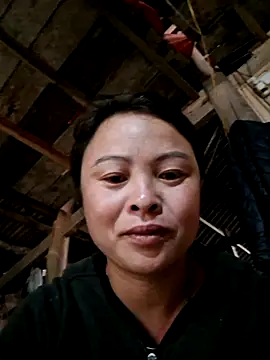 xuxulovezz online show from 2, 4, 2026