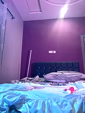 Zola Nooryi online show from 2, 10, 2025