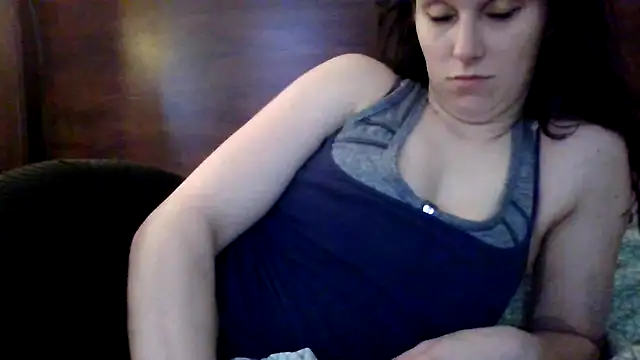 brunettebabexo3 online show from 22, 2, 2026