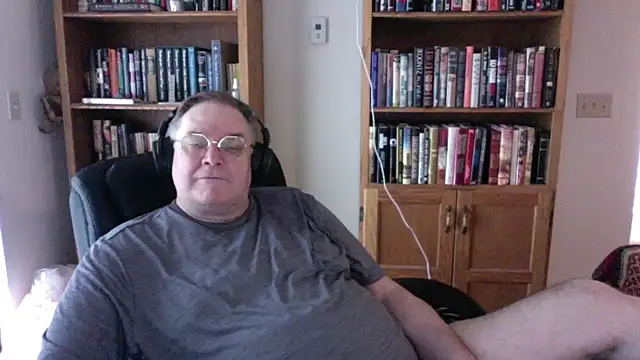 Vinyl22xh online show from 6, 6, 2026