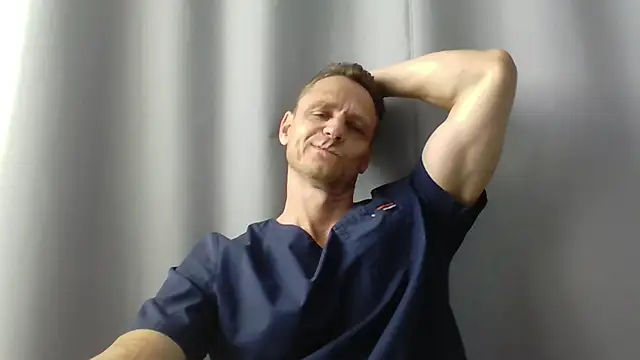 Snapshot of Freeze_Fire chatting on 18, 7, 2026 Freeze Fire online show from 18, 7, 2026