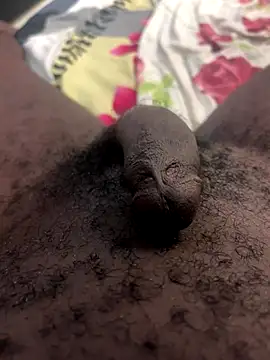 Snapshot of HUGE_BLACK_DICKY chatting on 19, 11, 2025 HUGE BLACK DICKY online show from 19, 11, 2025