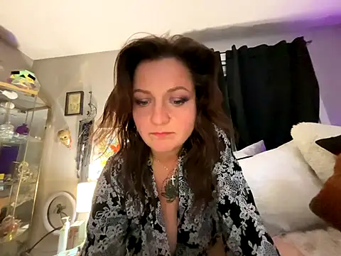 Snapshot of 88heygirlhey88 chatting on 6, 10, 2025 88heygirlhey88 online show from 6, 10, 2025