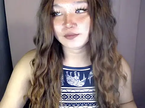 Eyes-on-me online show from 5, 2, 2026