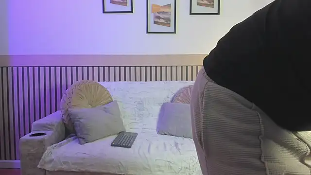 marcuswildx online show from 17, 12, 2025