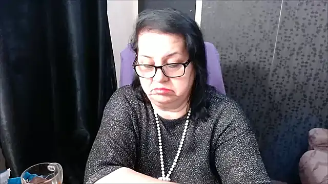 MissSanjanne online show from 26, 1, 2025