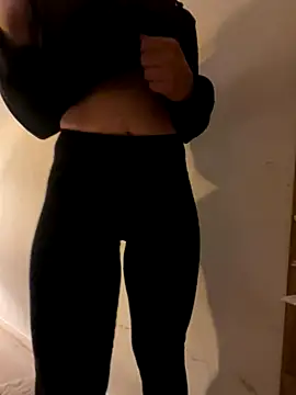 Elliepush online show from 4, 10, 2025