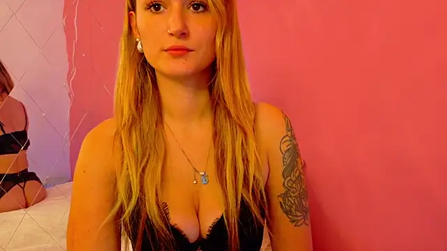 Anaayss  online show from 8, 10, 2025