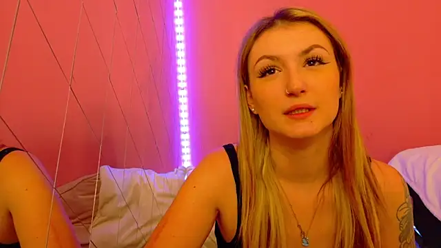 Anaayss  online show from 16, 12, 2025