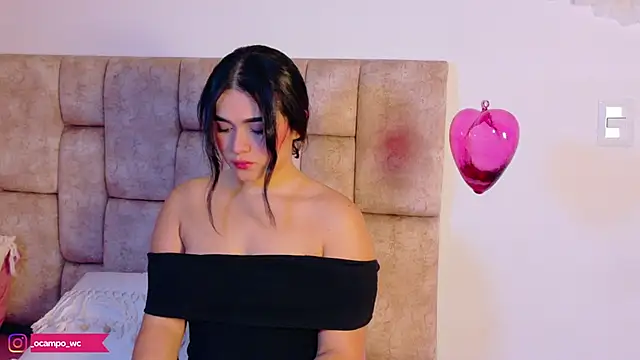 LunaOcampo  online show from 14, 1, 2026