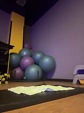 Anavalle online show from 16, 4, 2026