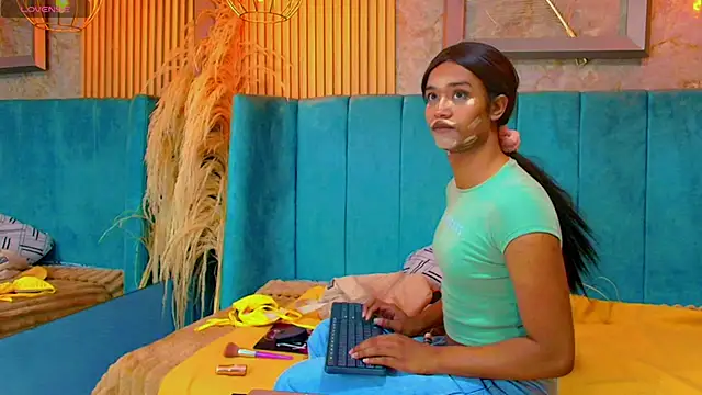 briannyte25 online show from 11, 10, 2025