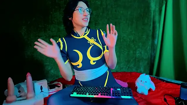 -BlueOpal- online show from 2, 10, 2025