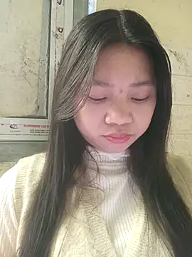 Mayy1 online show from 4, 2, 2026